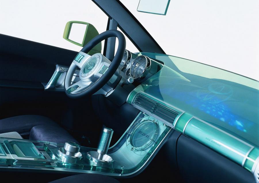  Toyota UUV 2002 года  (фото 3 из 7)